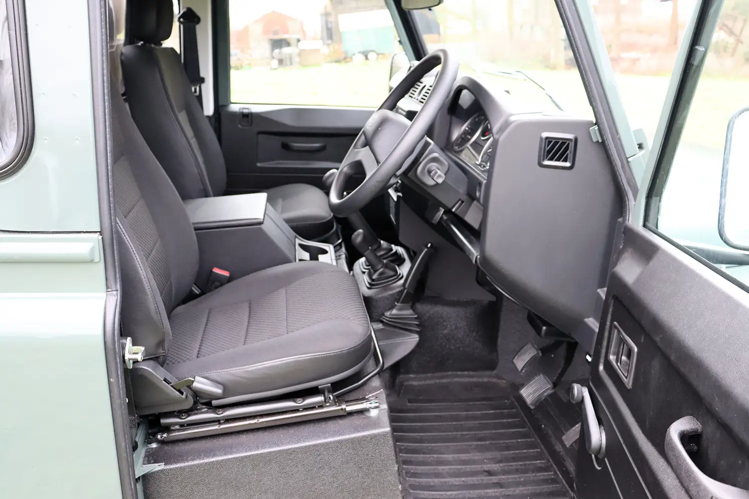 2015 Land Rover Defender 90 Pick-Up