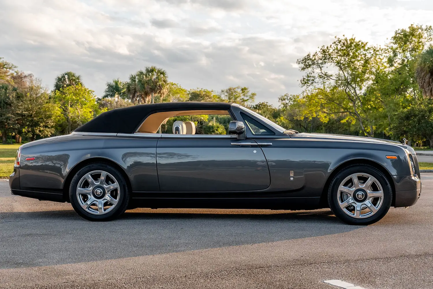 2012 Rolls-Royce Phantom Drophead Coupe