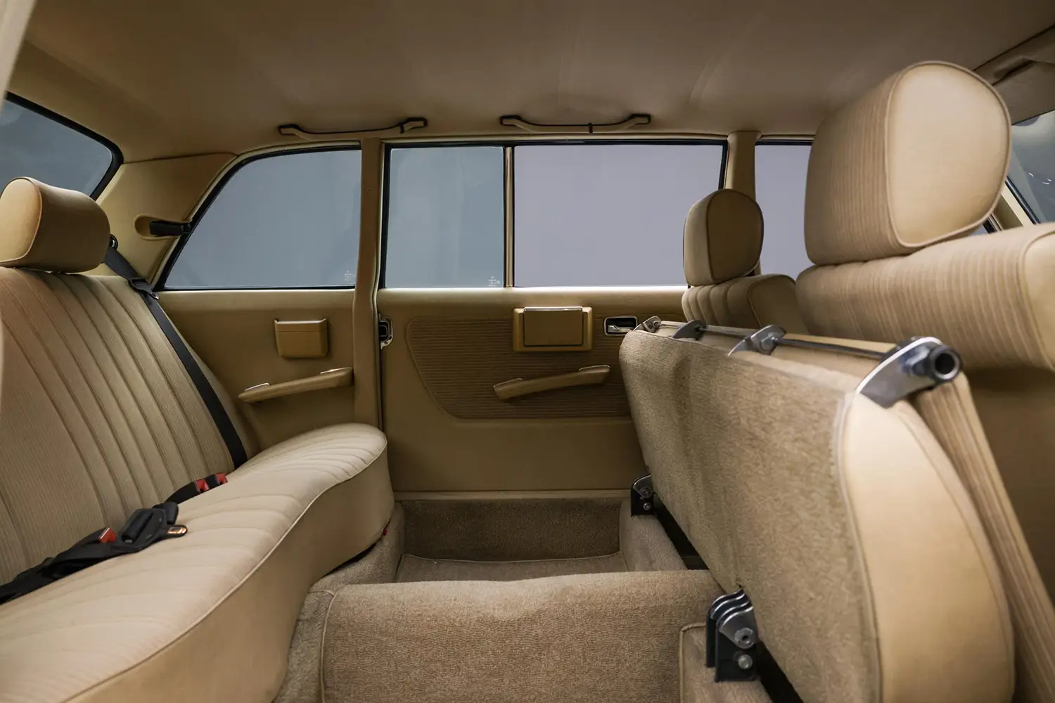 1985 Mercedes-Benz 250