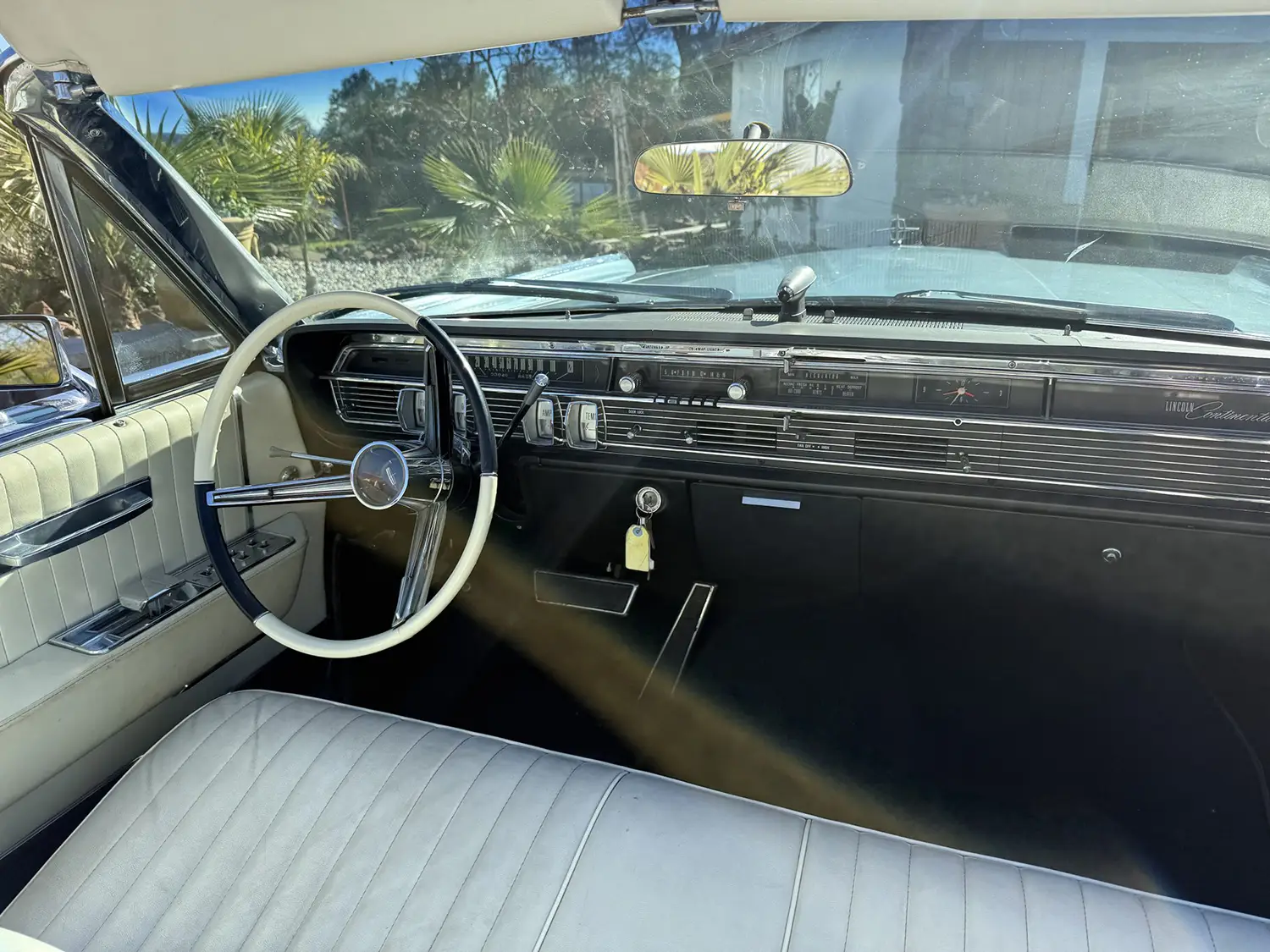 1965 Lincoln Continental Convertible 1965 Lincoln Continental Convertible