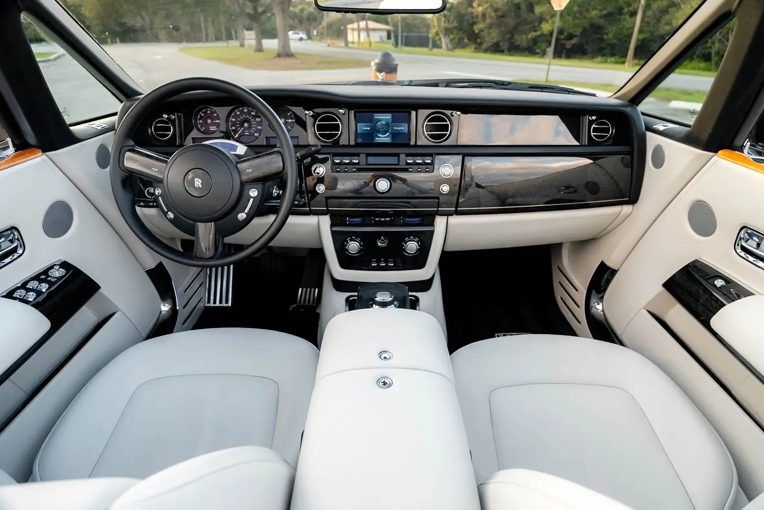 2012 Rolls-Royce Phantom Drophead Coupe