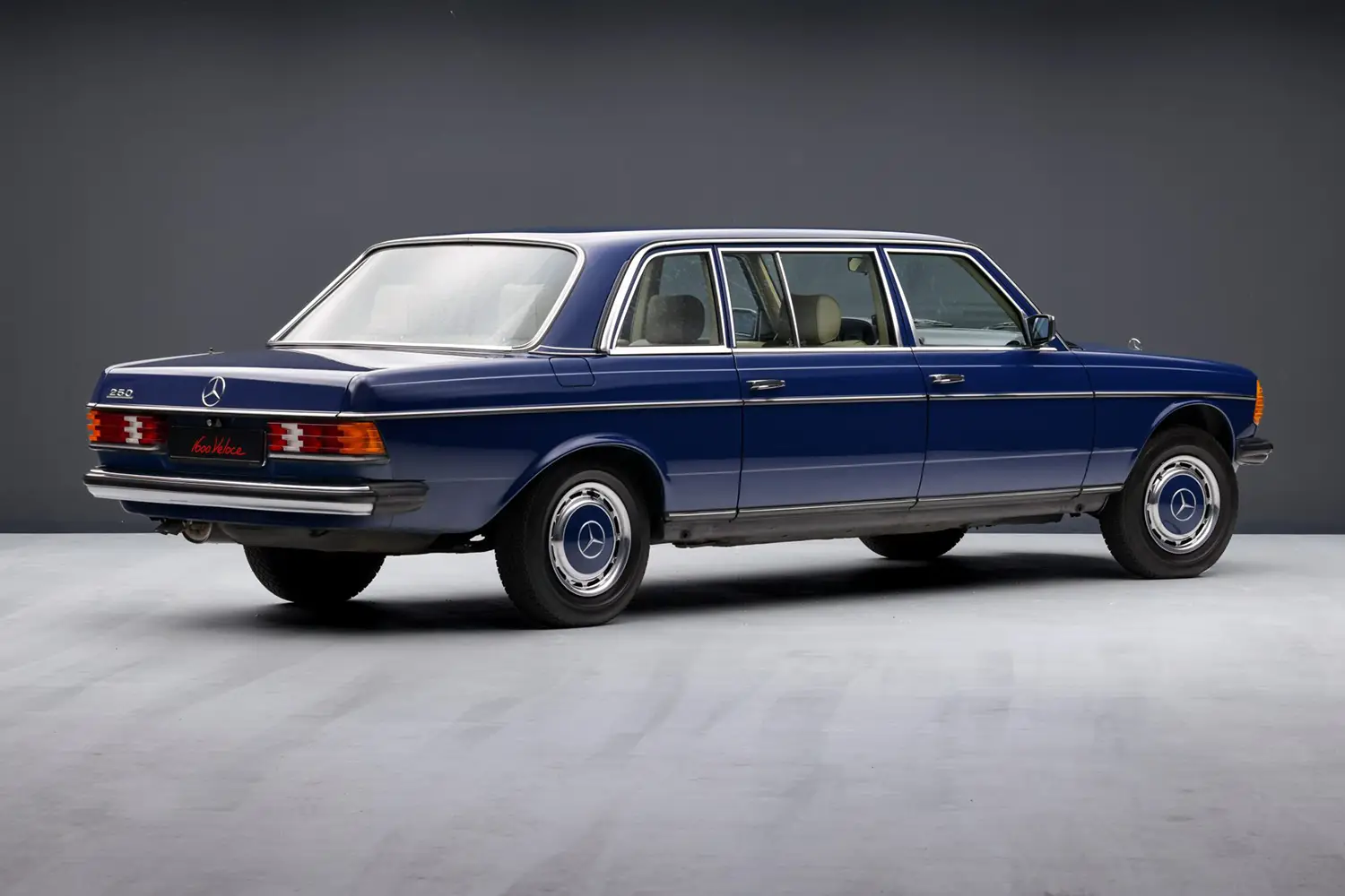 1985 Mercedes-Benz 250