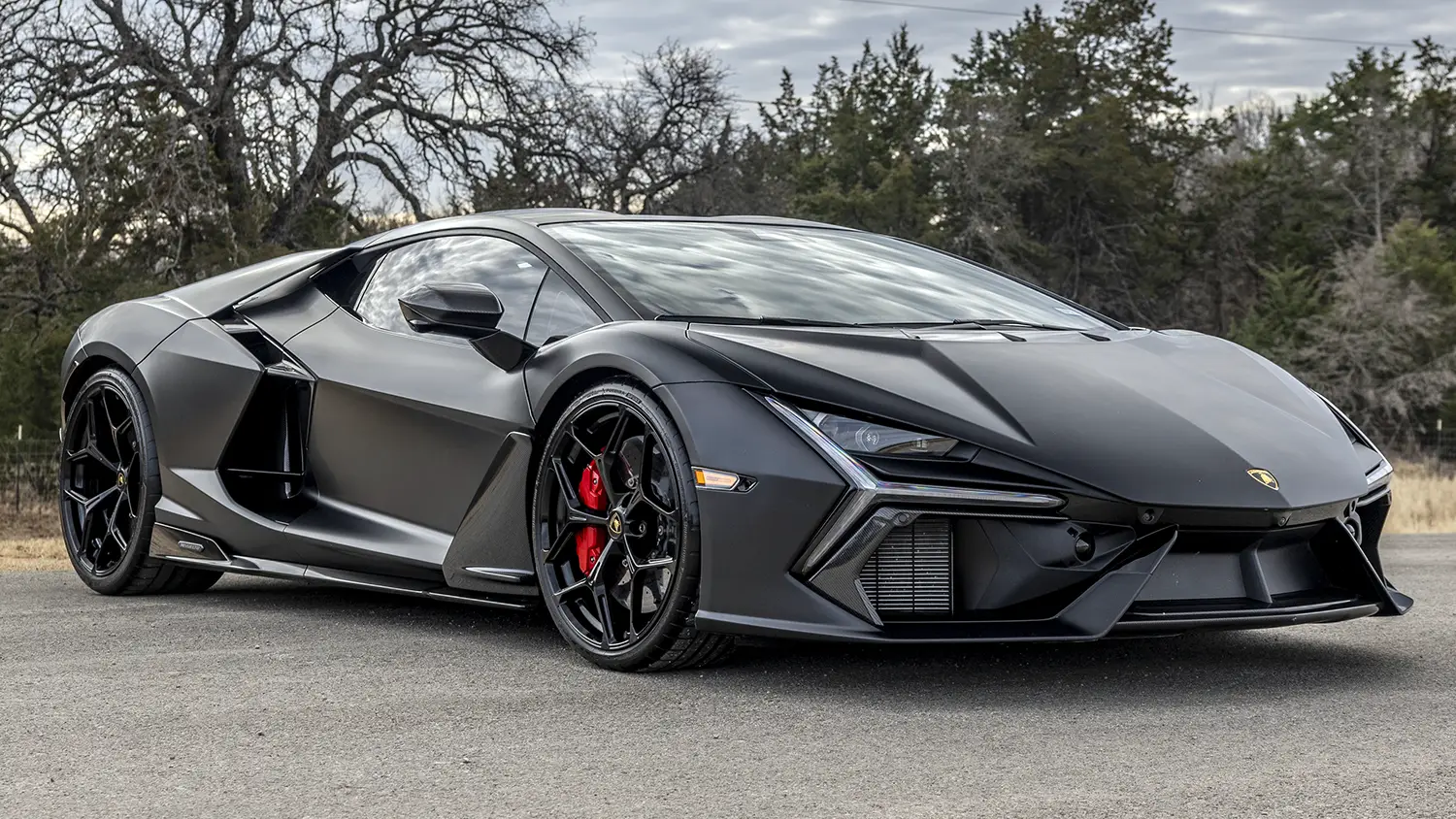 2024 Lamborghini Revuelto