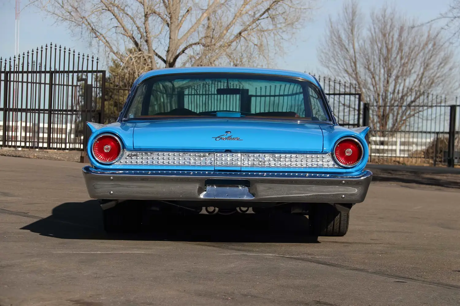 1961 Ford Galaxie Starliner
