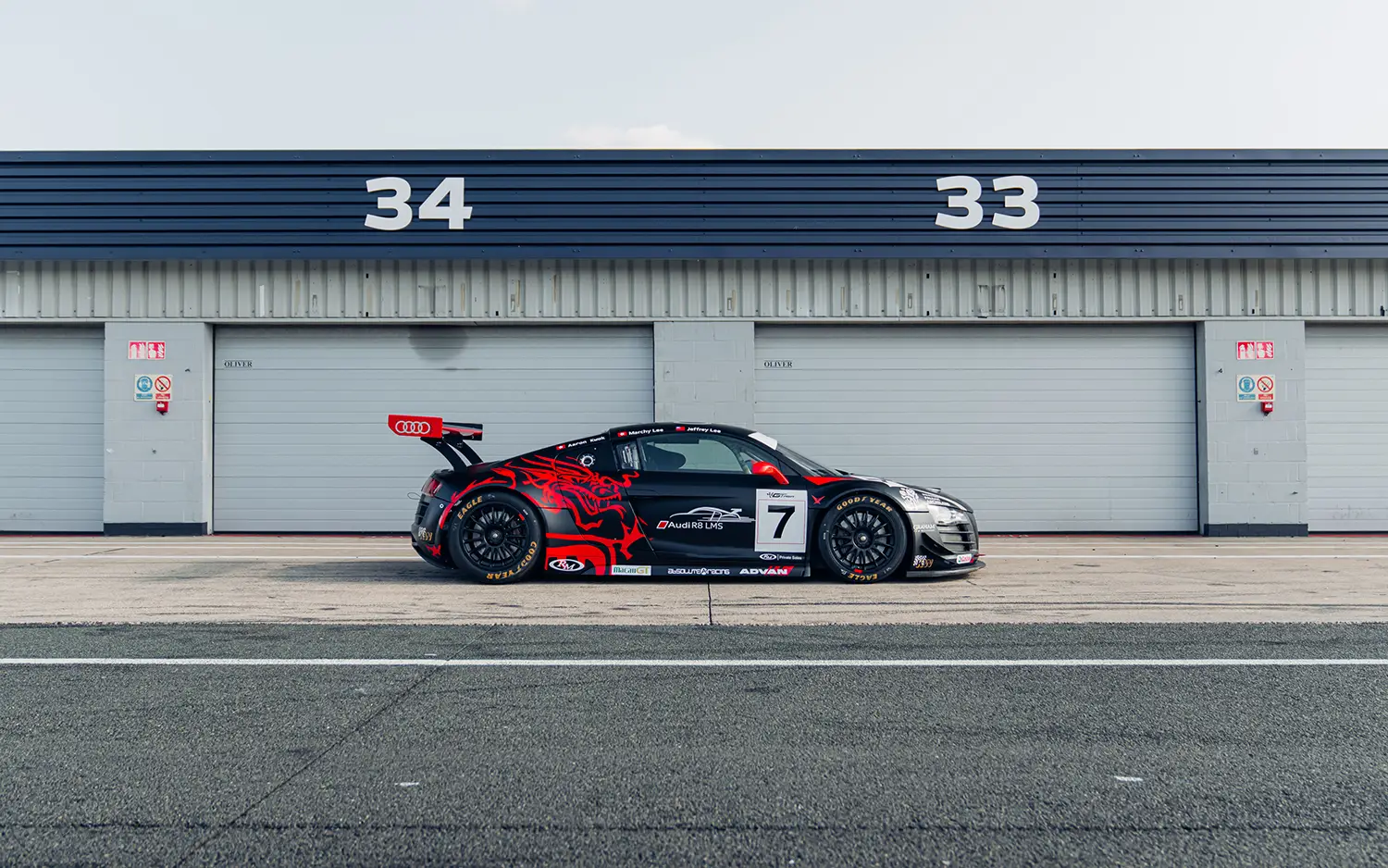 2011 Audi R8 LMS GT3 2011 Audi R8 LMS GT3