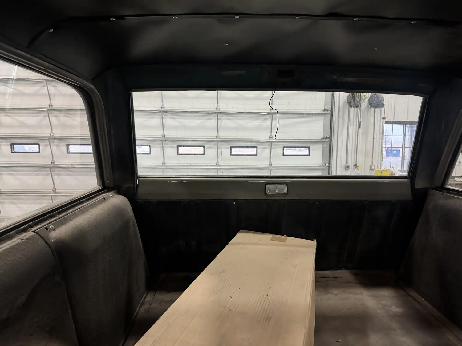 1975 International Harvester Travelall 200