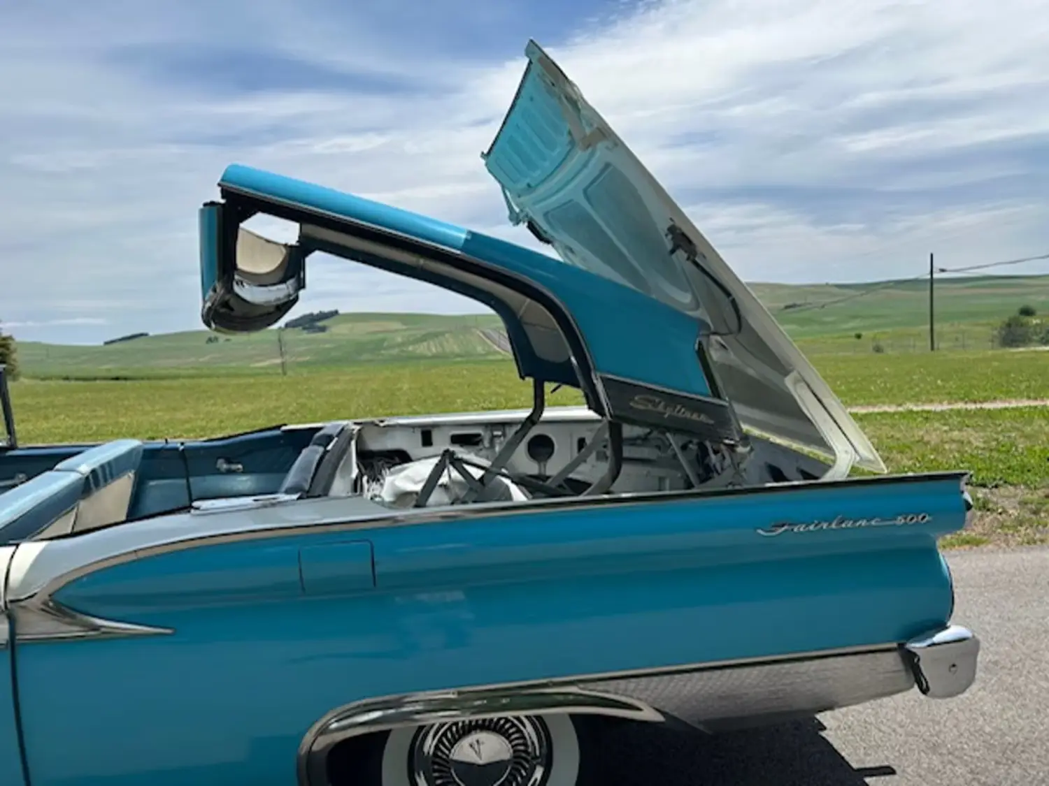 1959 Ford Fairlane 500 Skyliner