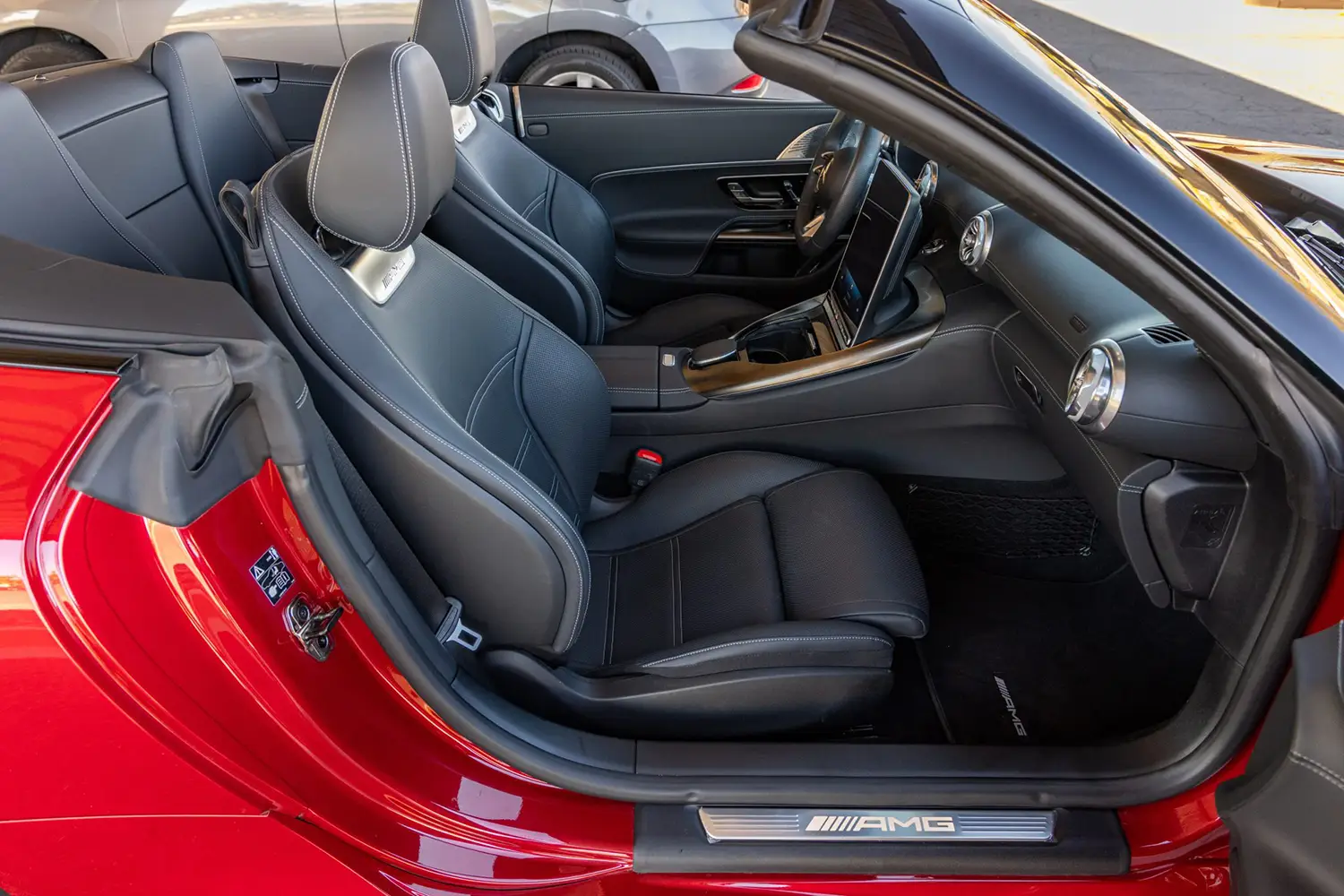 2023 Mercedes-AMG SL43