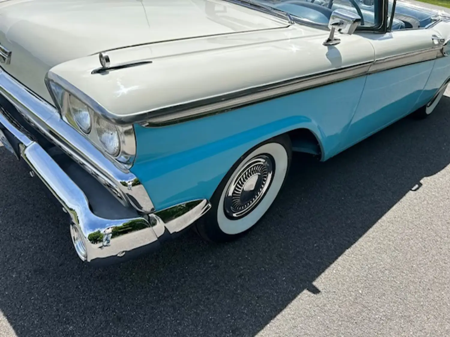 1959 Ford Fairlane 500 Skyliner