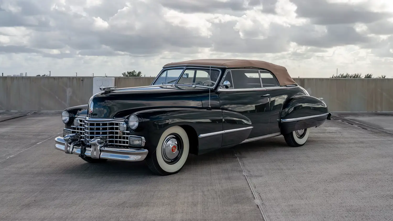 1942 Cadillac Series 62 Convertible