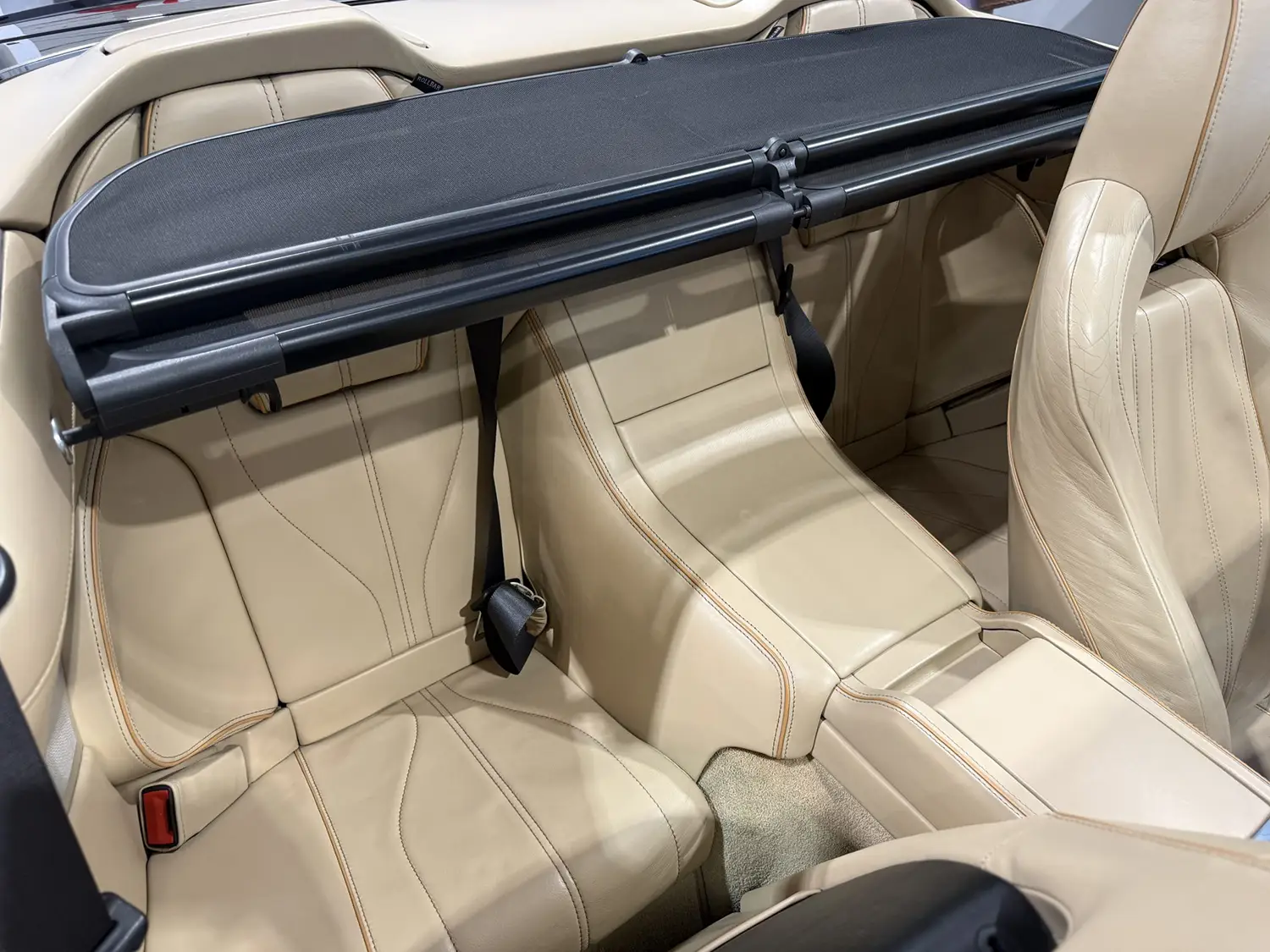 2012 Aston Martin Virage Volante