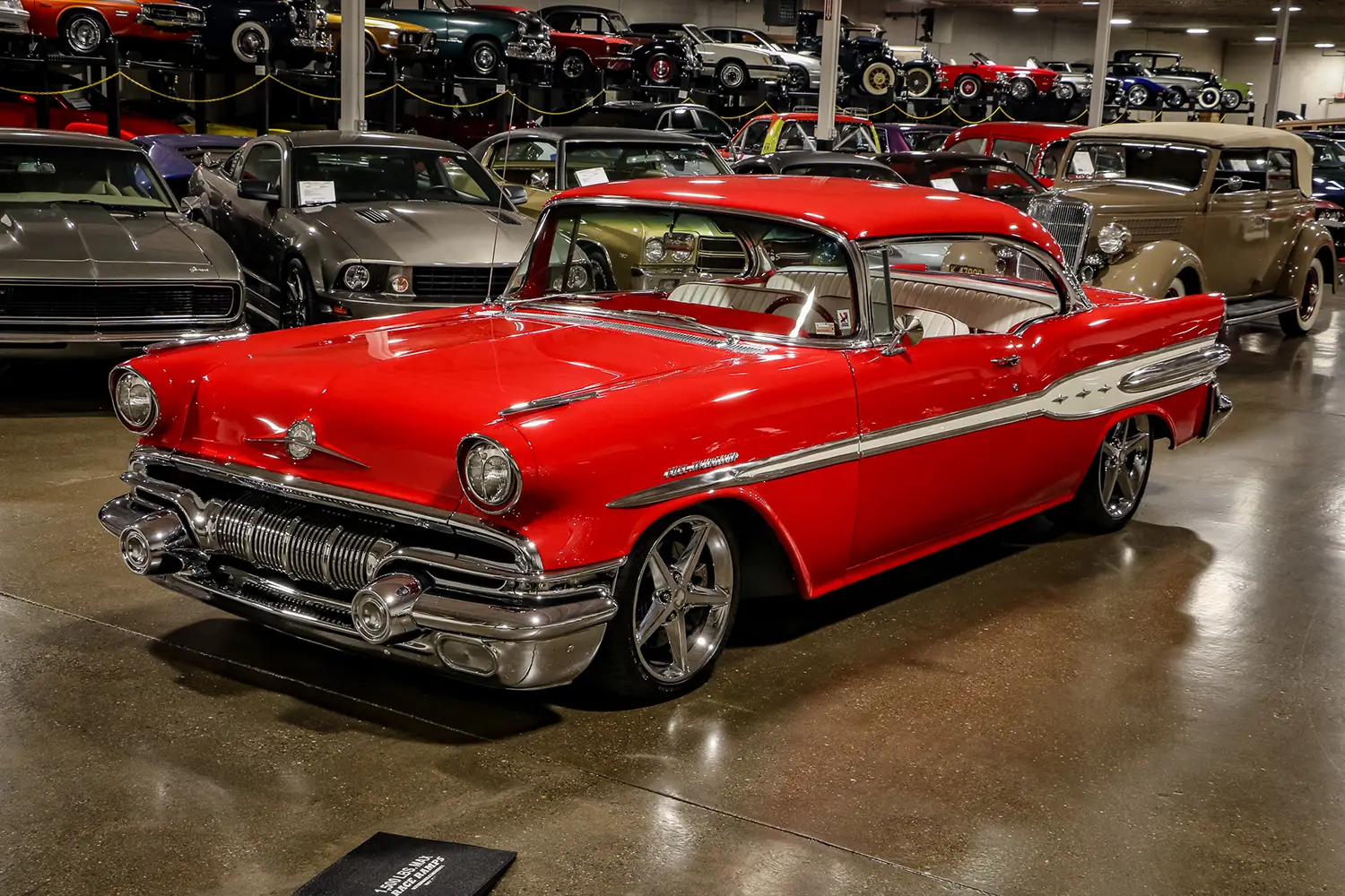 1957 Pontiac Chieftain Catalina