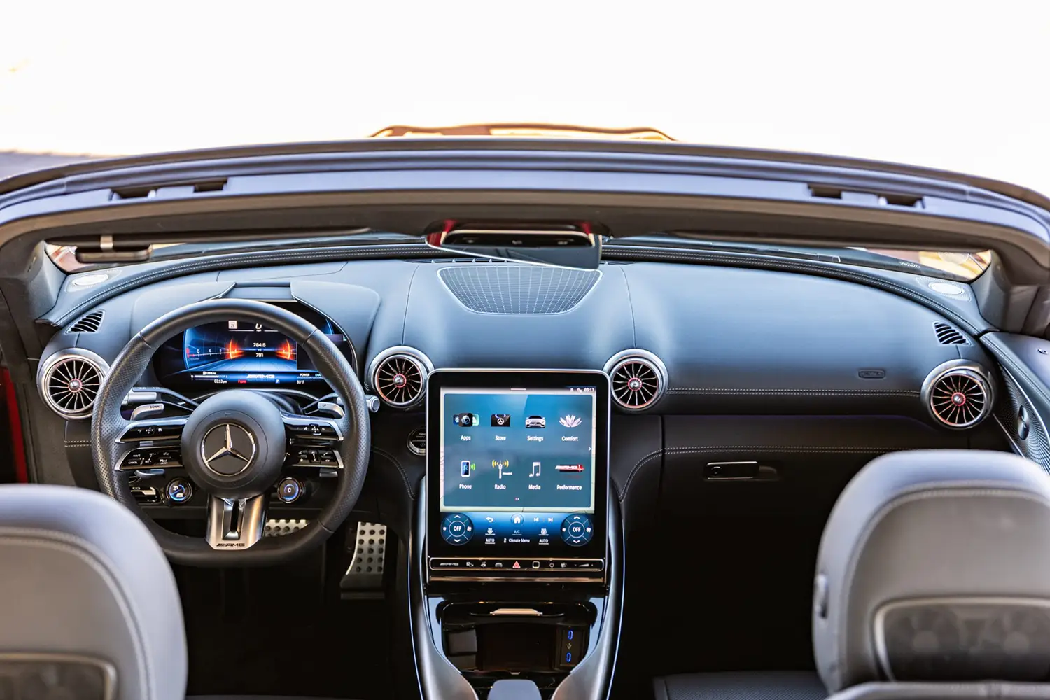 2023 Mercedes-AMG SL43