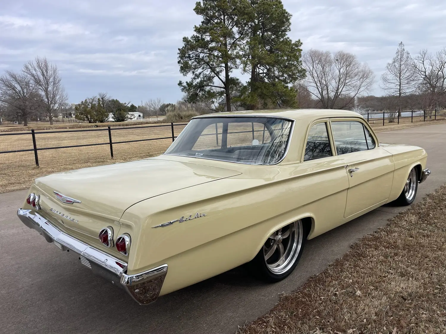 1962 Chevrolet Bel Air 2-door sedan