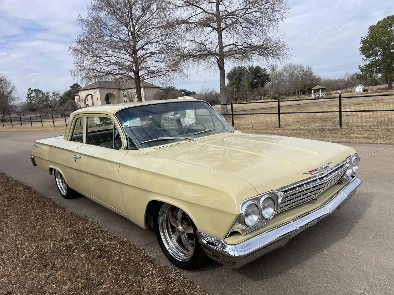 1962 Chevrolet Bel Air 2-door sedan