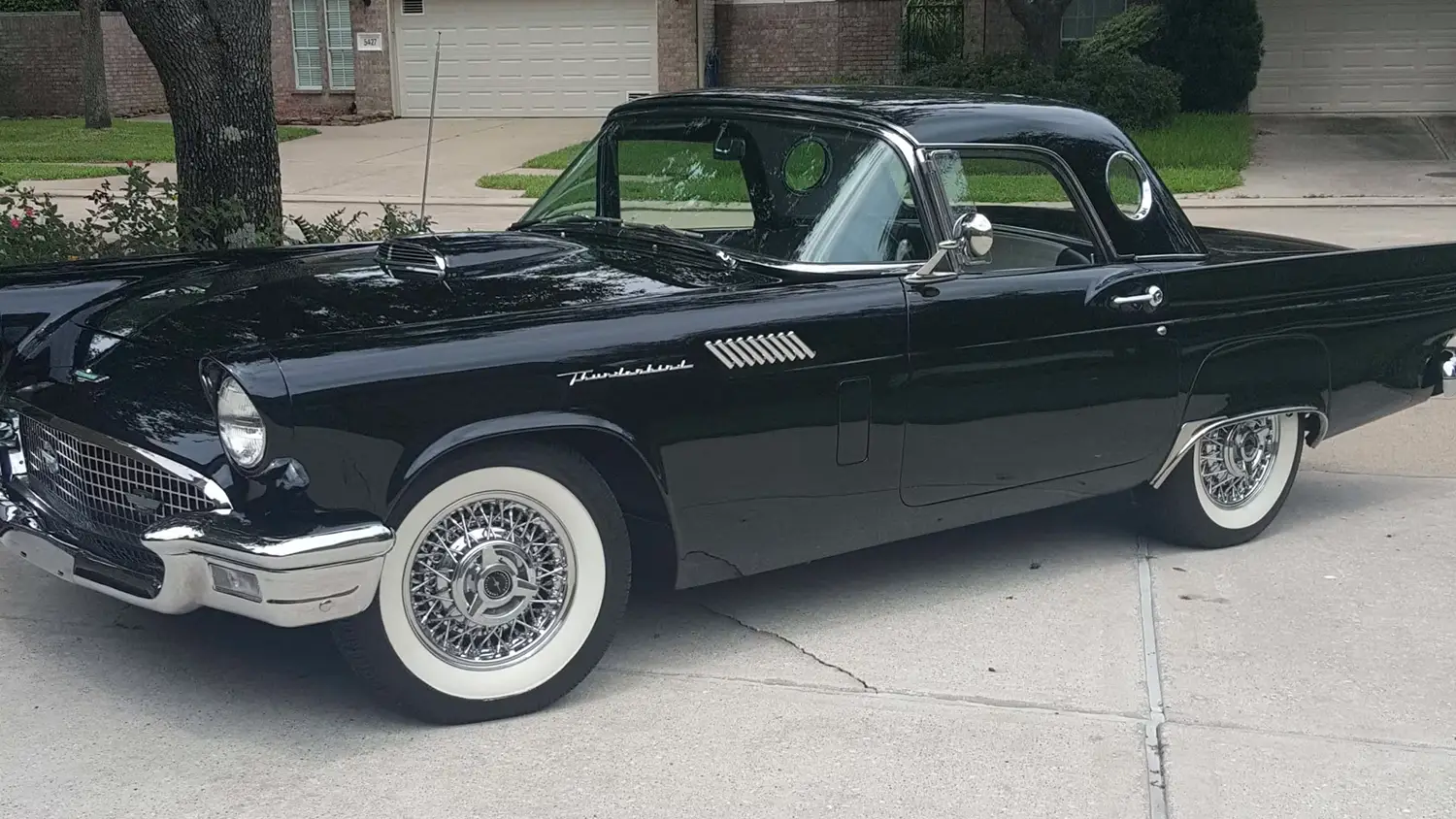 1957 Ford Thunderbird Convertible