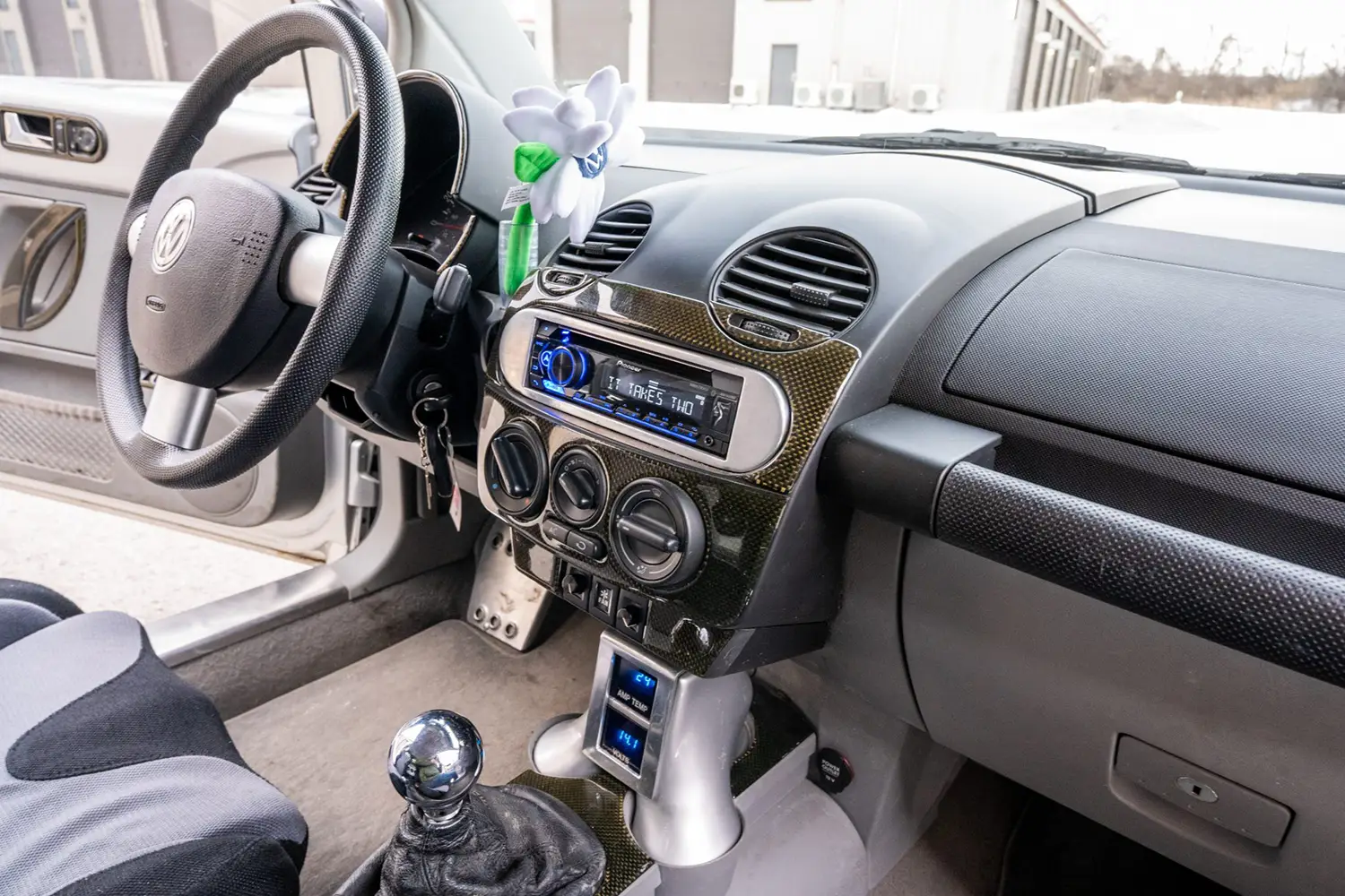 1998 Volkswagen New Beetle 5-Speed