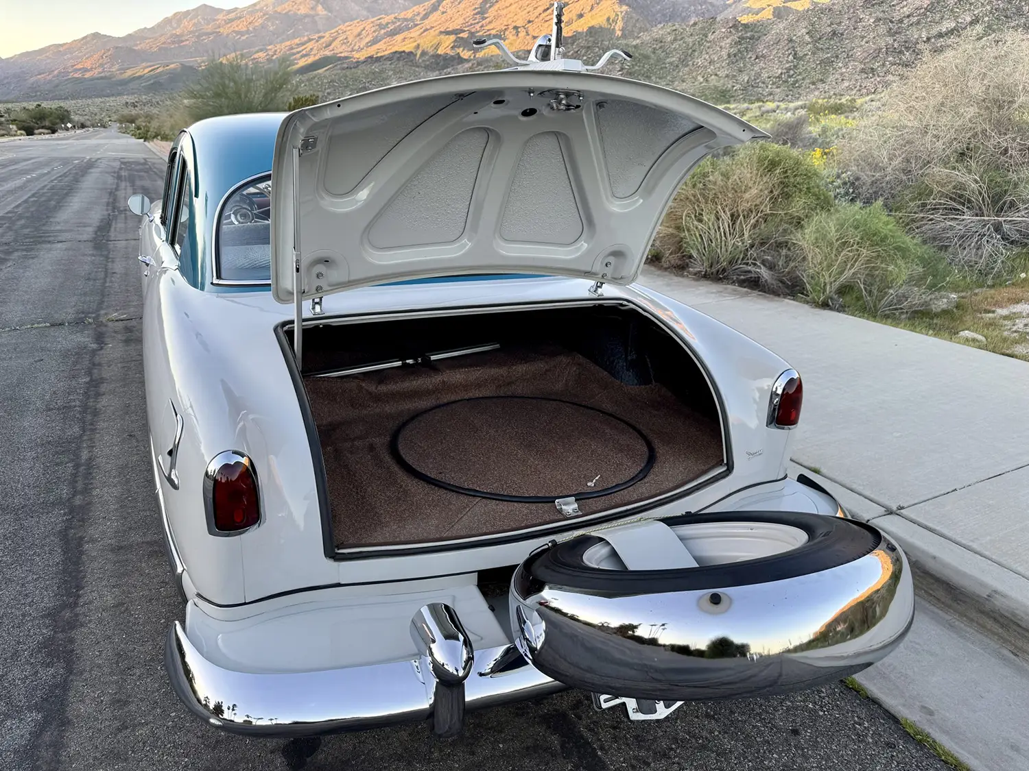 1952 Kaiser Virginian DeLuxe Club Coupe