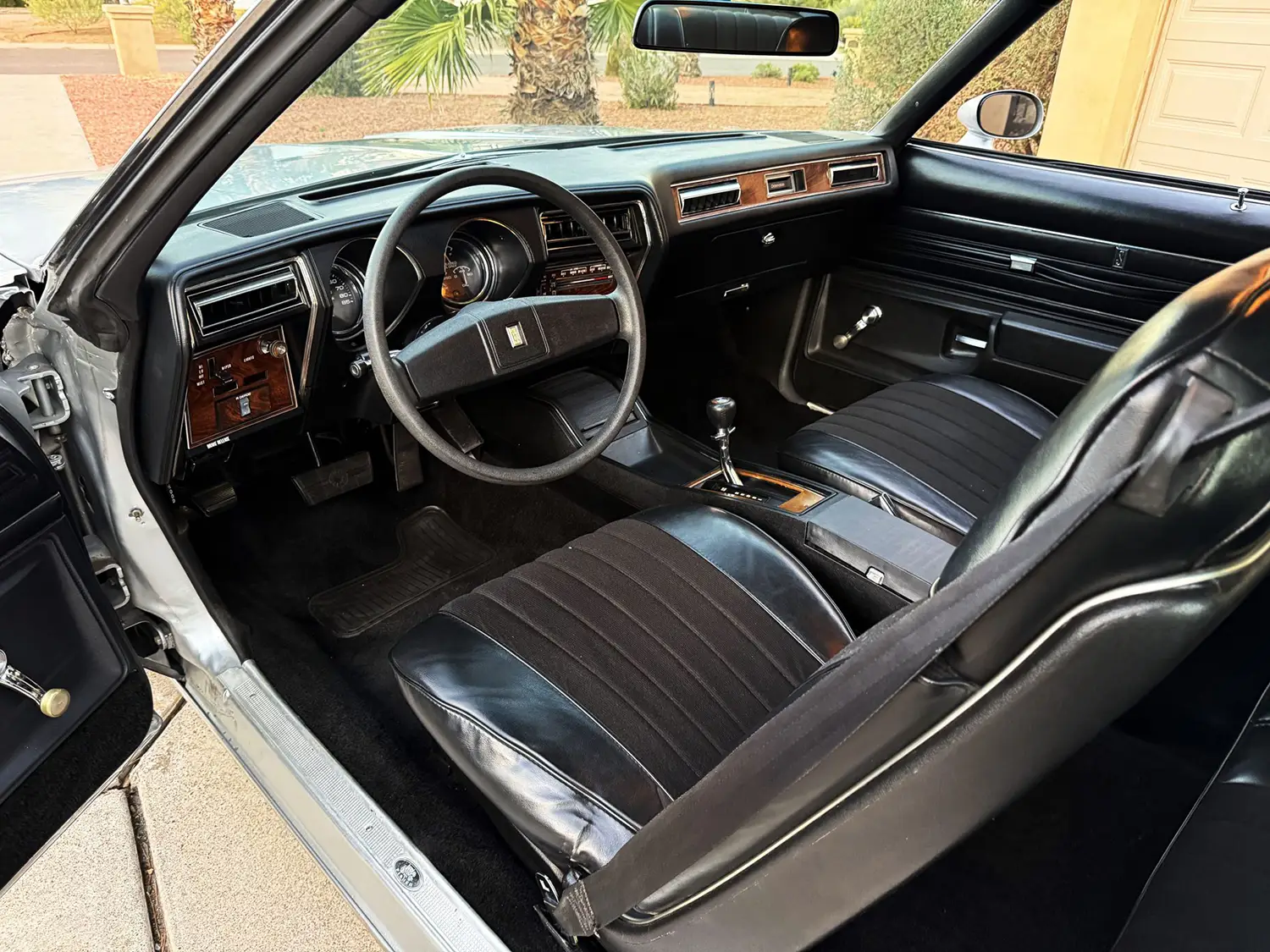 1977 Oldsmobile Cutlass 442