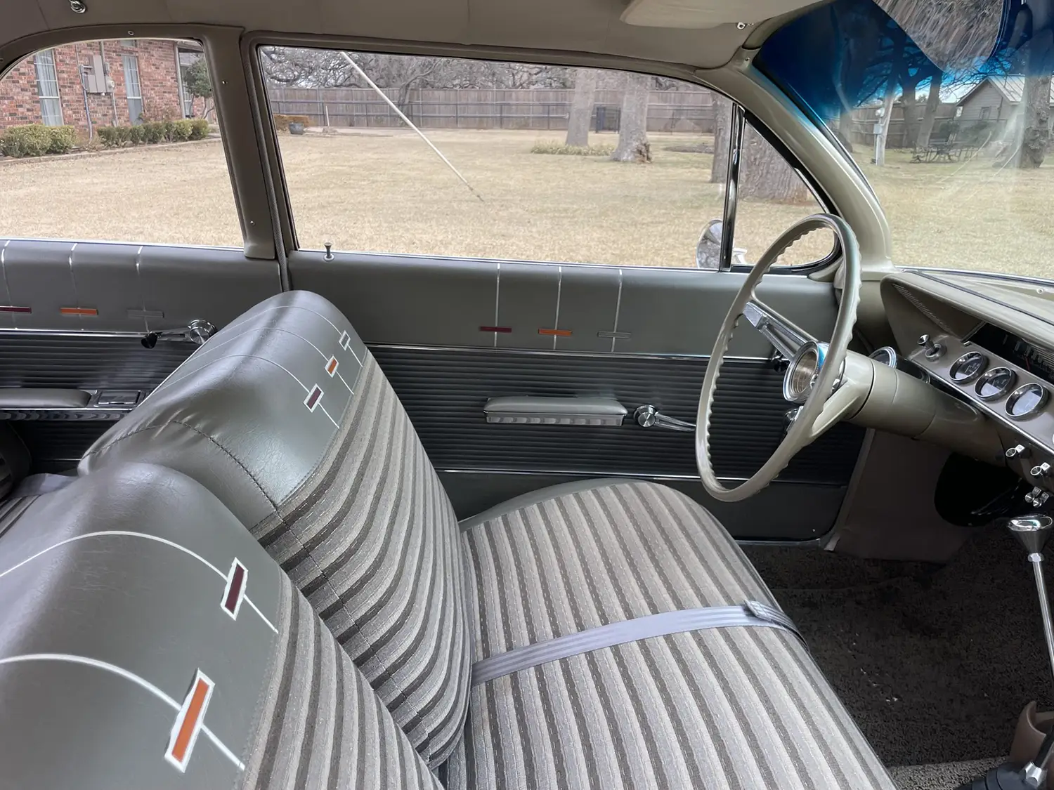 1962 Chevrolet Bel Air 2-door sedan