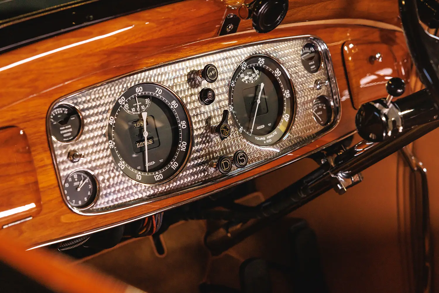 1937 Delage D8-120 Coach Aérosport