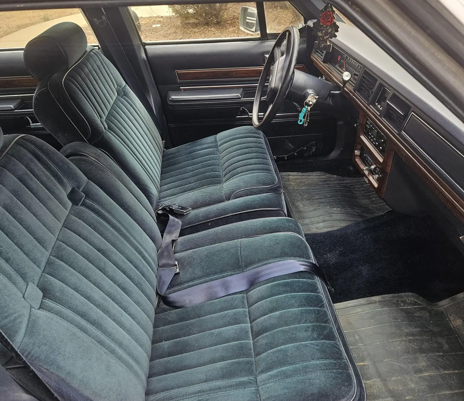 1989 Ford LTD Crown Victoria Sedan