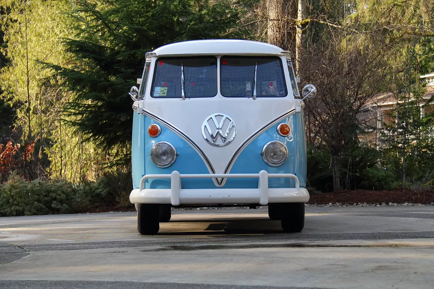 1973 Volkswagen Type 2 6-Door Bus