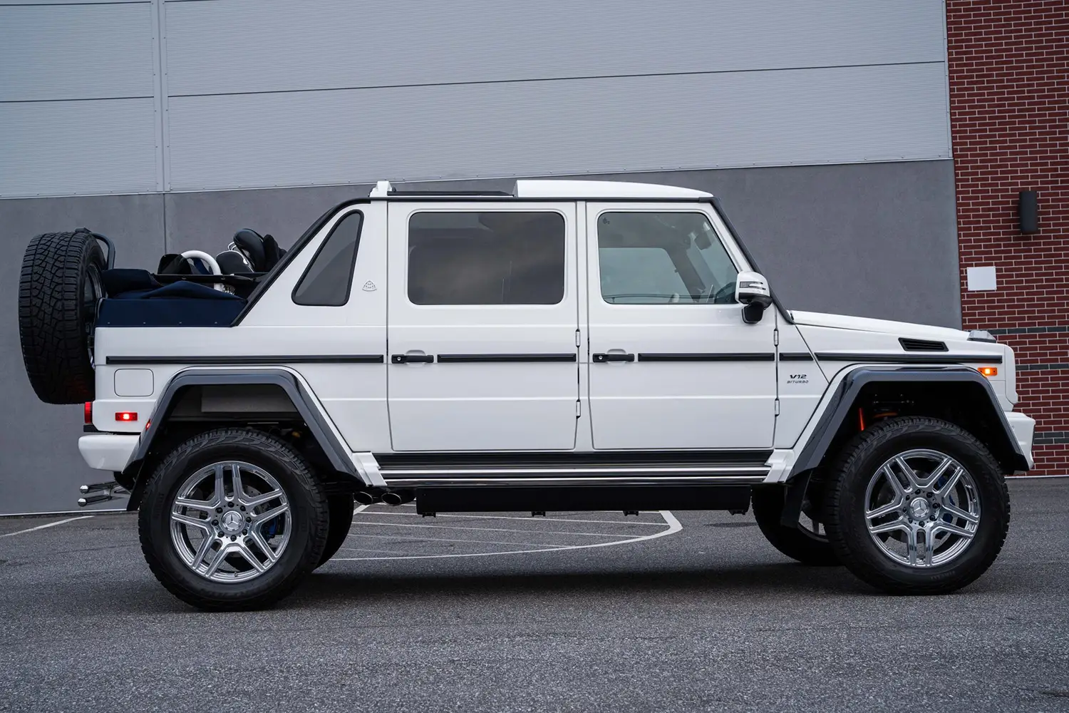 2016 Mercedes-AMG G65