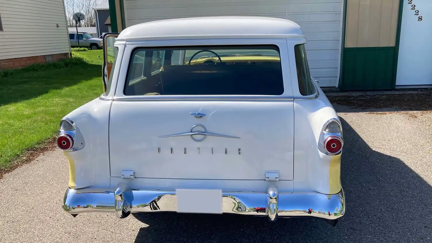 1955 Pontiac Chieftain Wagon