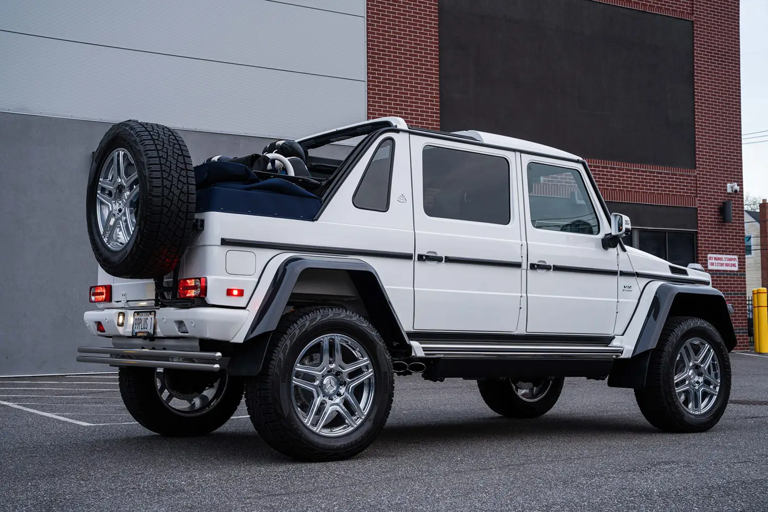 2016 Mercedes-AMG G65