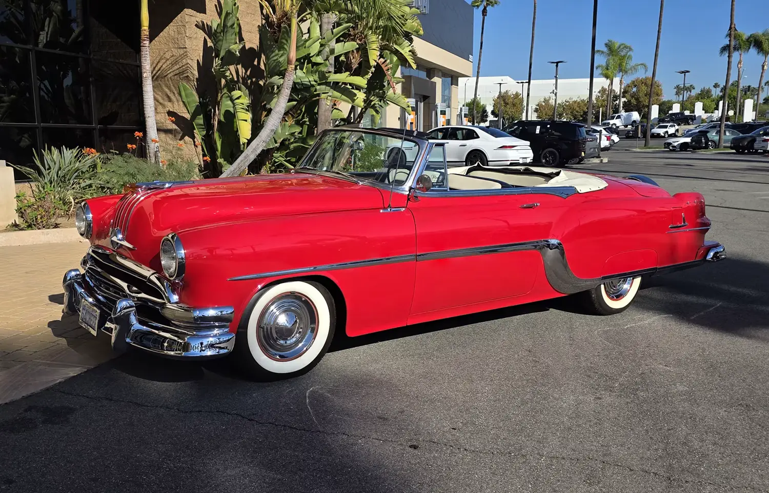 1954 Pontiac Star Chief Convertible