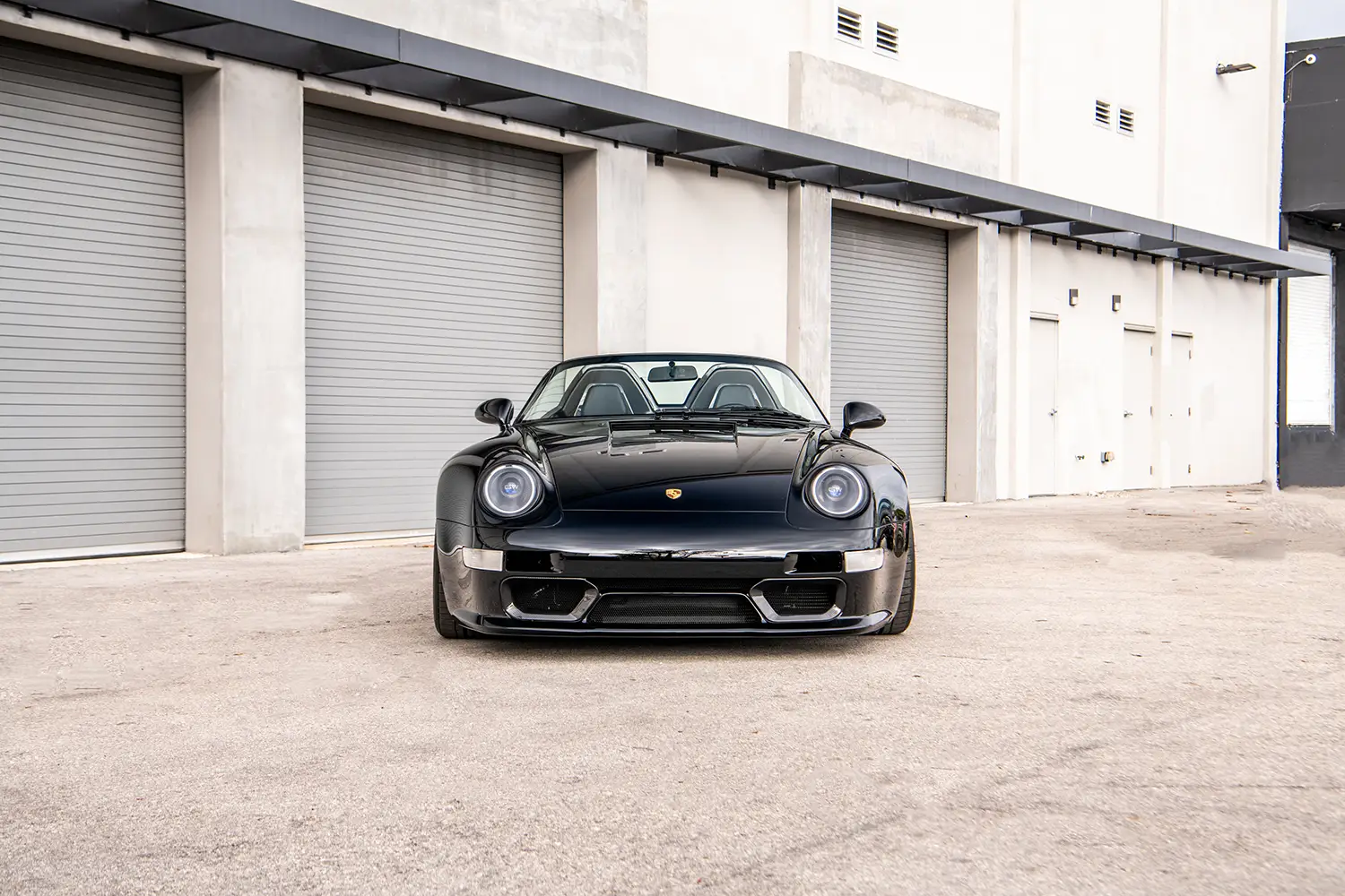 1995 Porsche 911 Speedster Remastered by Gunther Werks