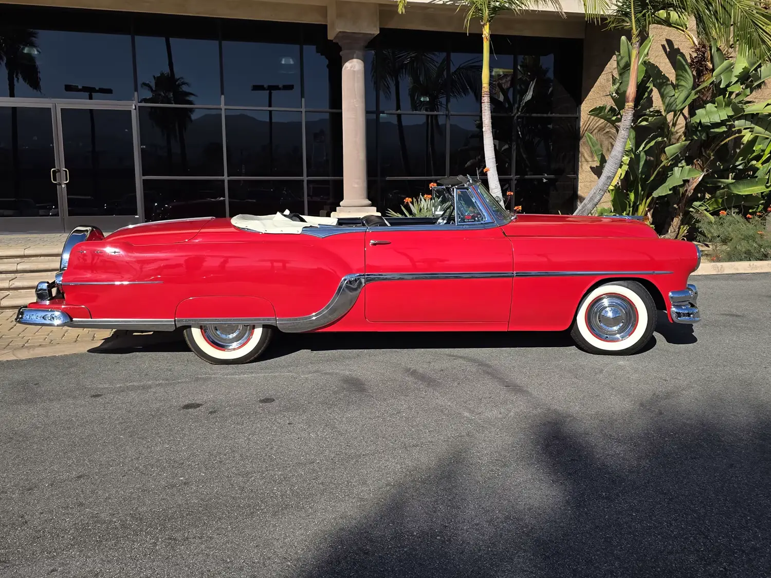 1954 Pontiac Star Chief Convertible