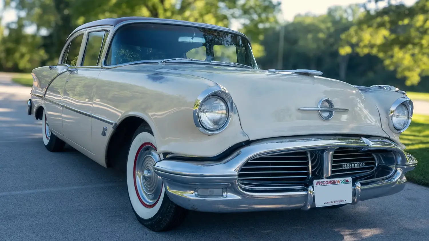 1956 Oldsmobile Super 88 sedan