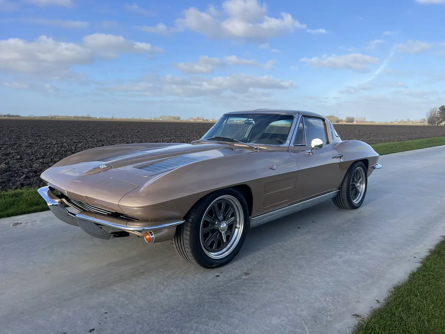 1963 Chevrolet Corvette Split Window Coupe