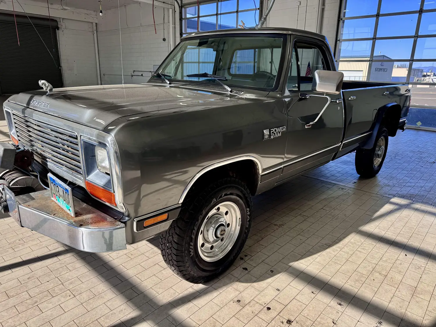 1984 Dodge Power Ram W350 Royal SE