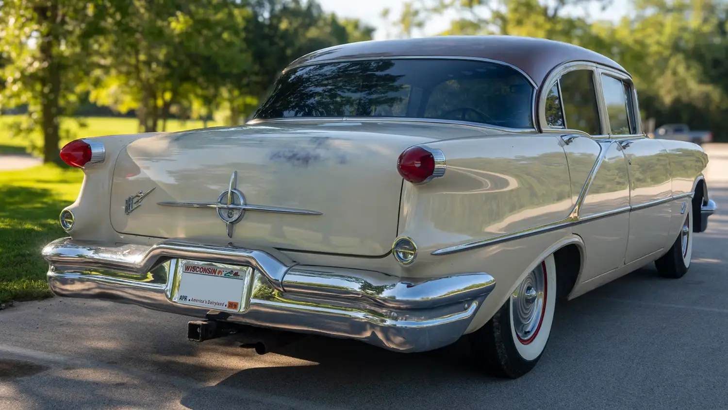 1956 Oldsmobile Super 88 sedan