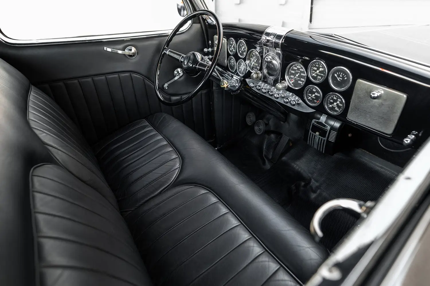 1936 Ford Model 68 Deluxe