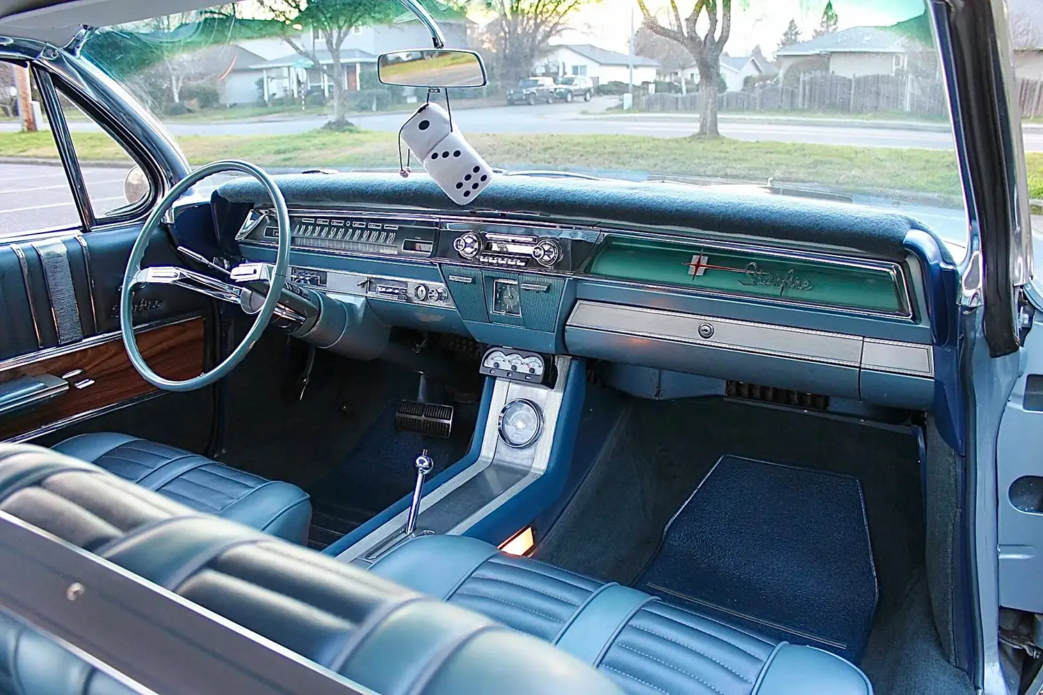 1962 Oldsmobile Starfire Coupe