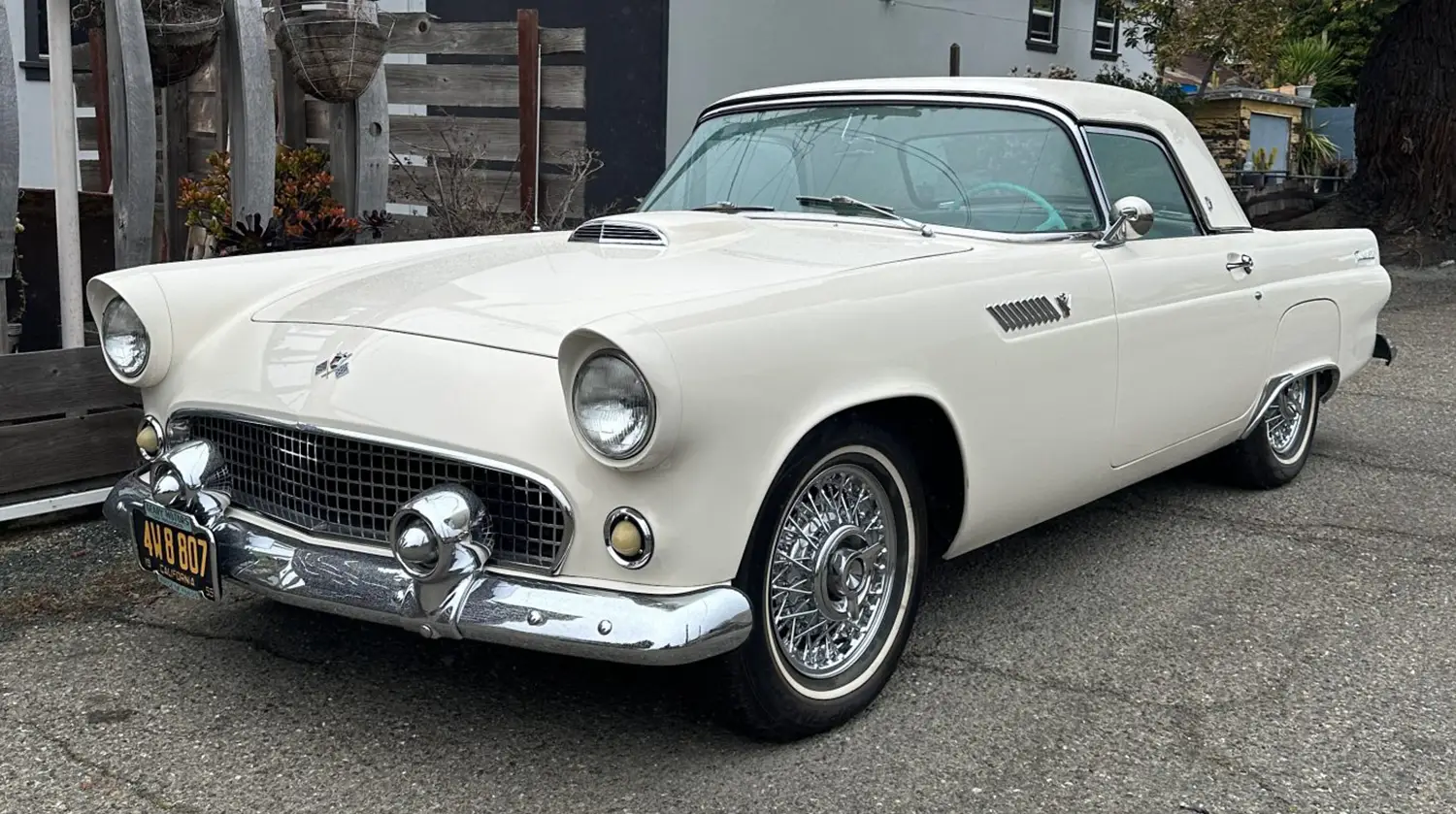1955 Ford Thunderbird