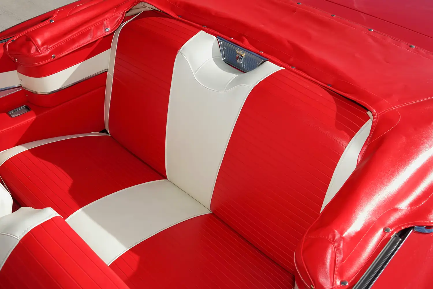 1957 Ford Fairlane 500 Sunliner