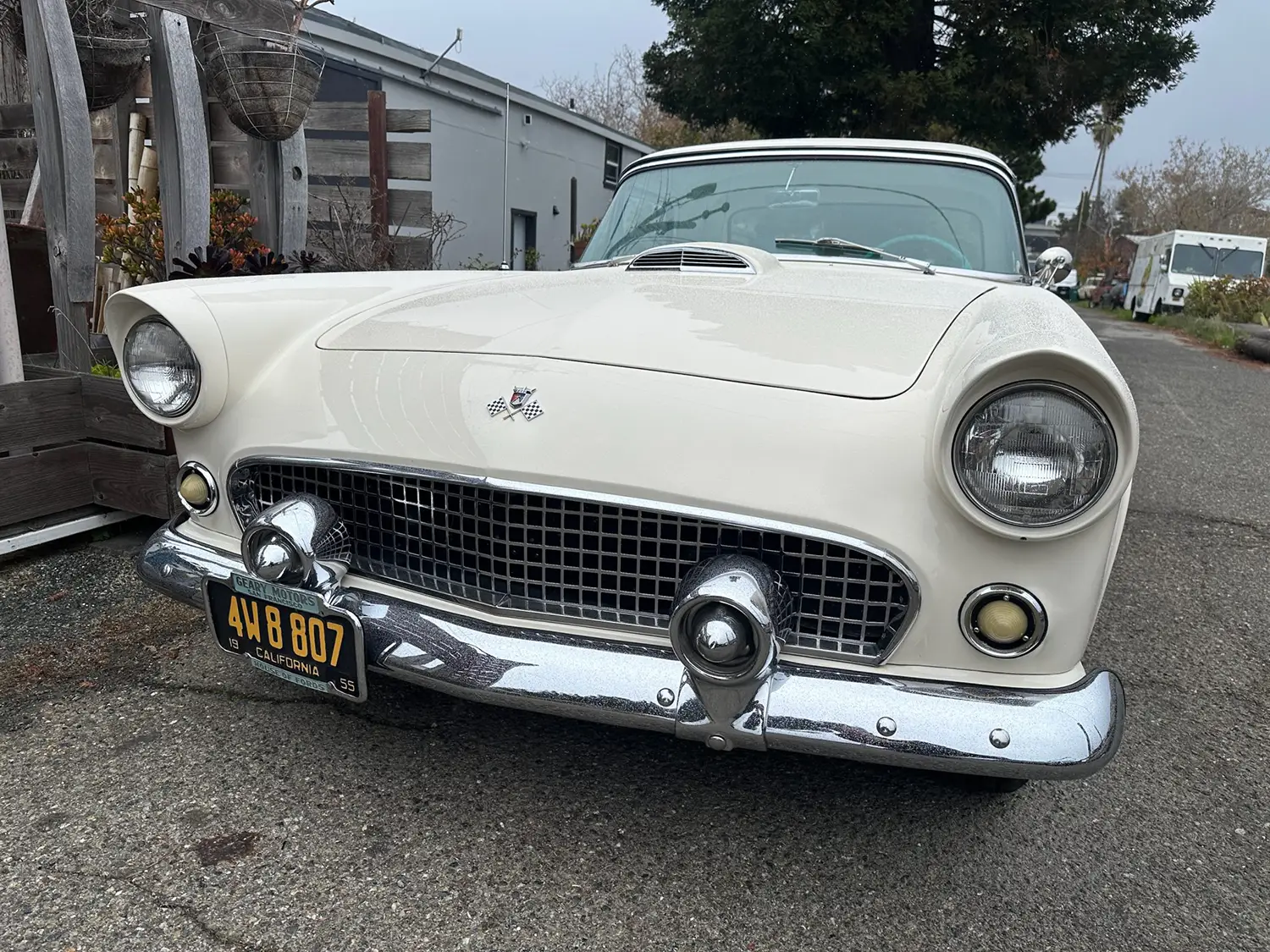1955 Ford Thunderbird