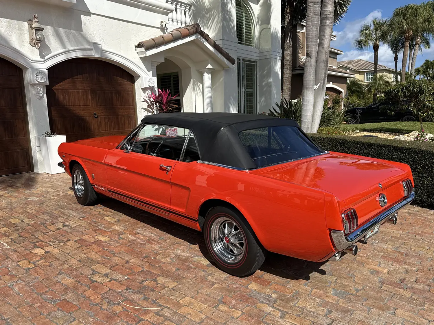 1965 Ford Mustang convertible 1965 Ford Mustang convertible