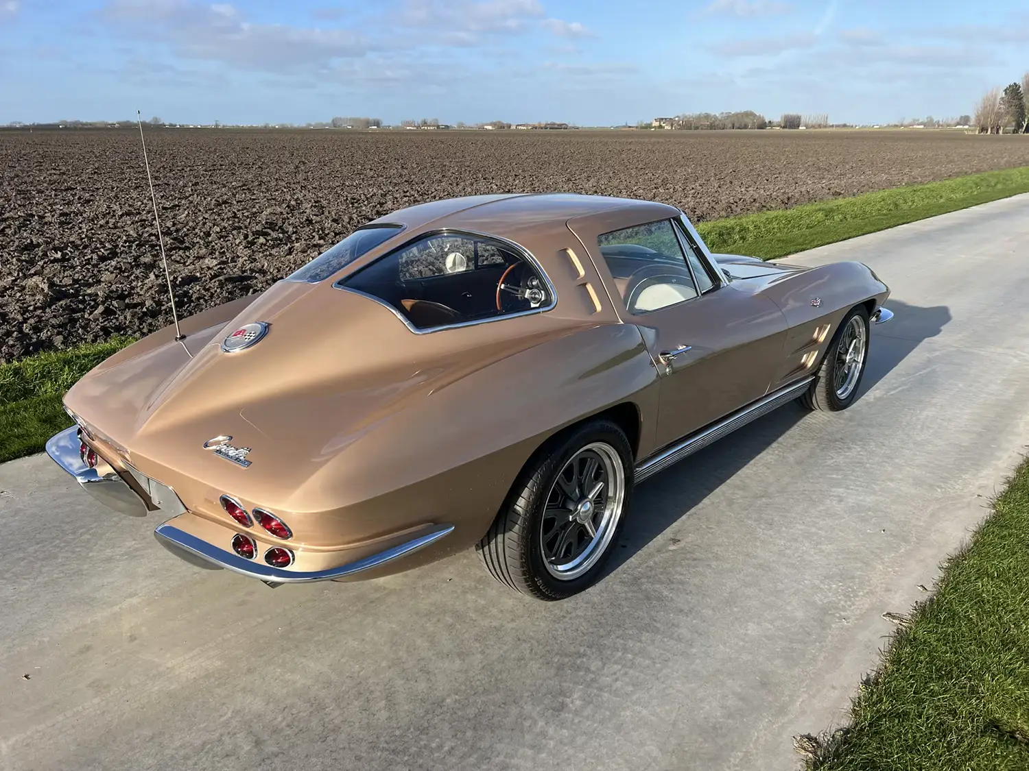 1963 Chevrolet Corvette Split Window Coupe