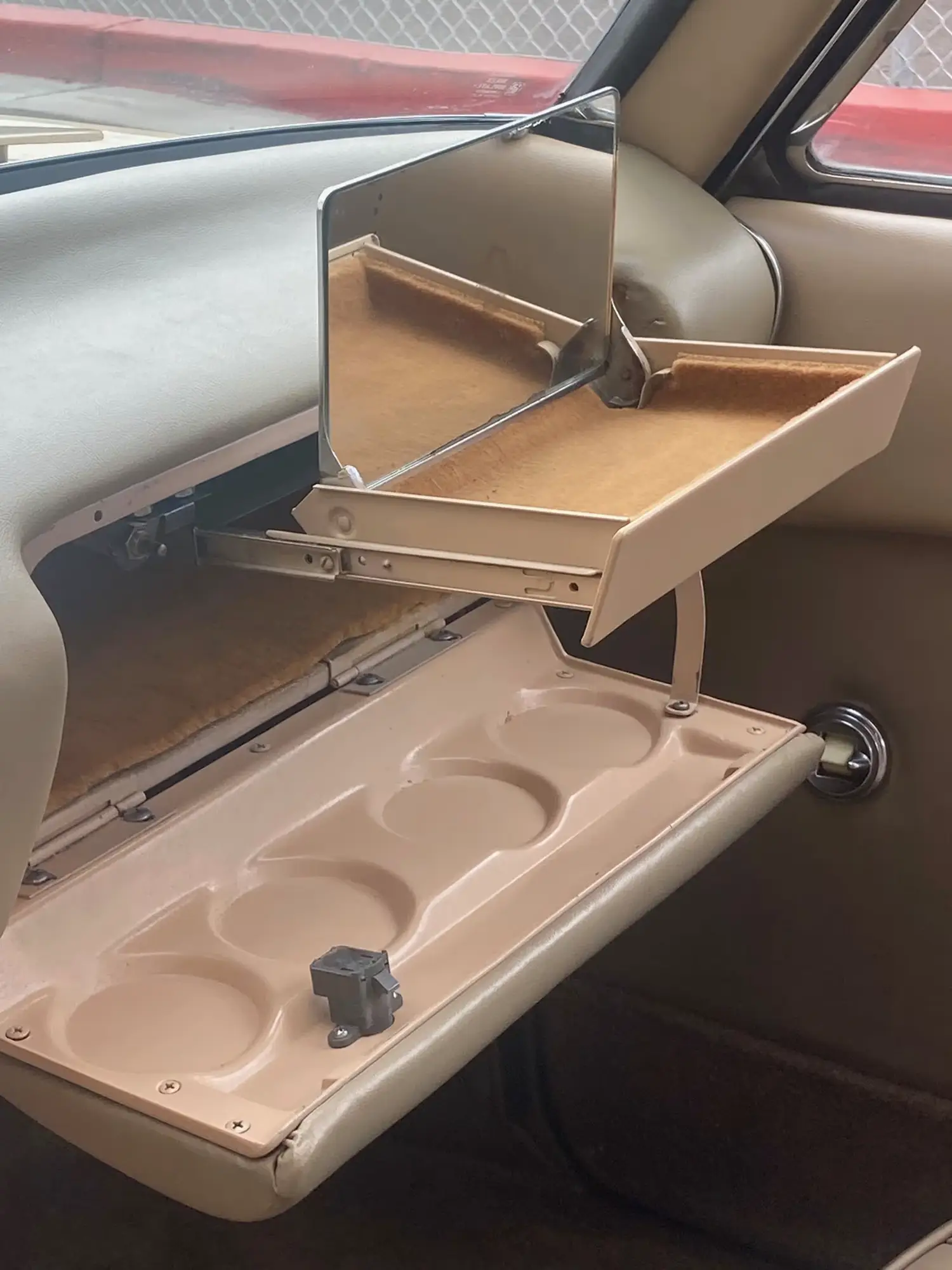 1963 Studebaker Avanti