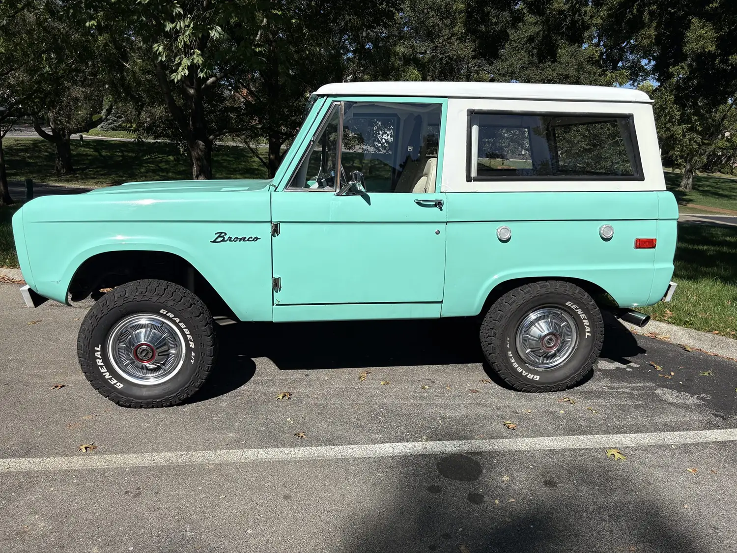 1975 Ford Bronco 302