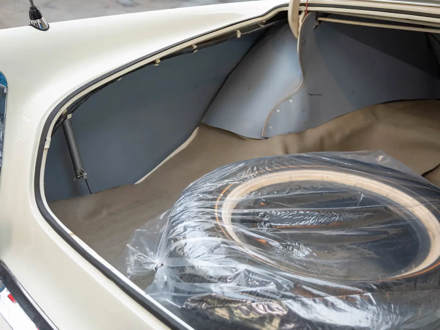 1956 DeSoto Adventurer Sportsman