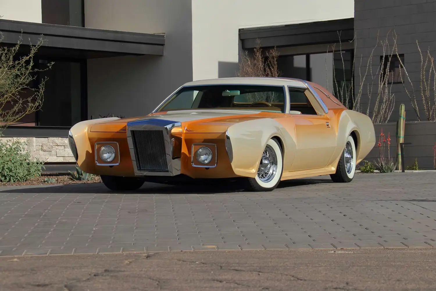 1973 Lincoln Continental Mark IV Bugazzi