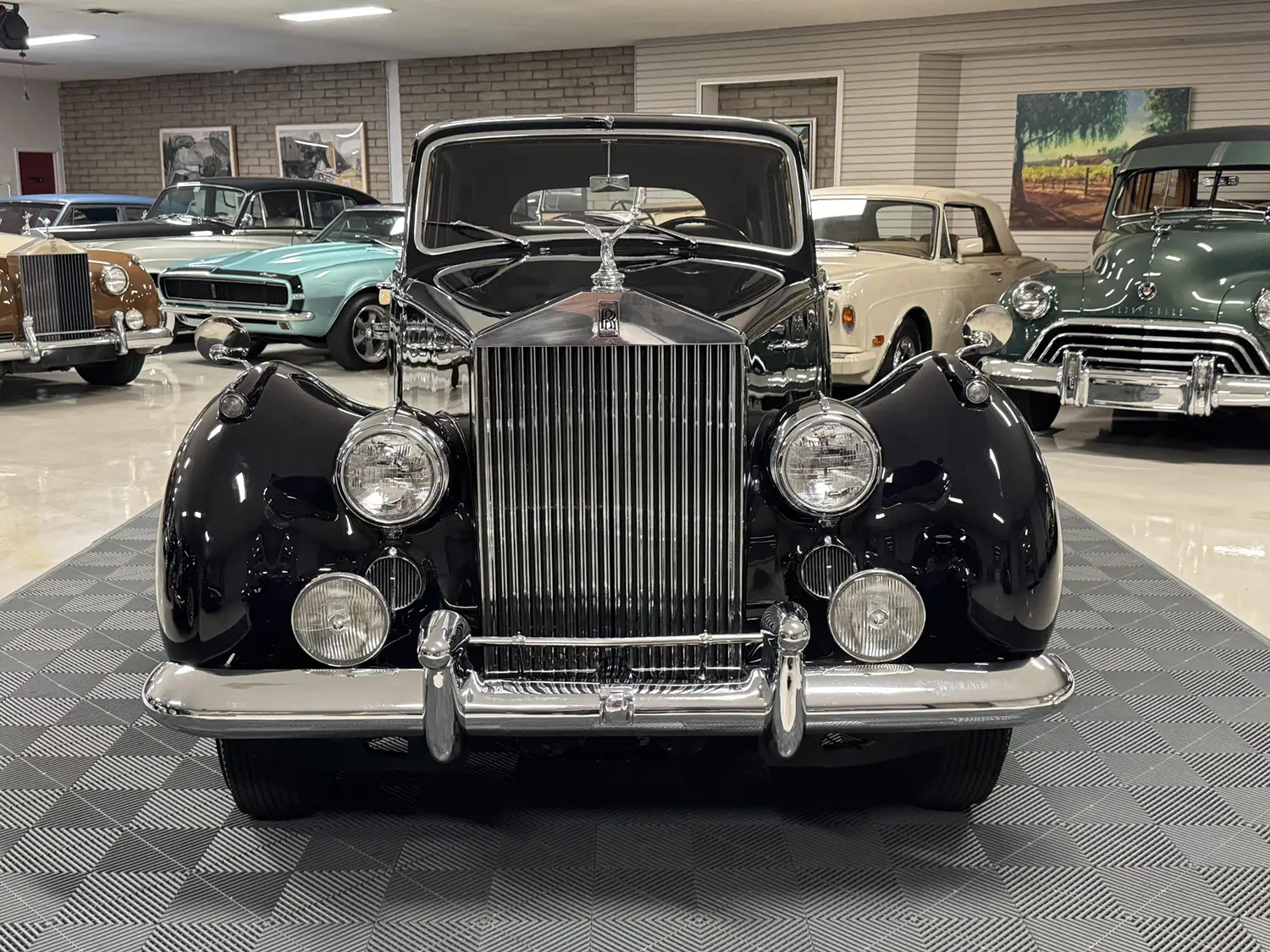 1954 Rolls-Royce Silver Dawn