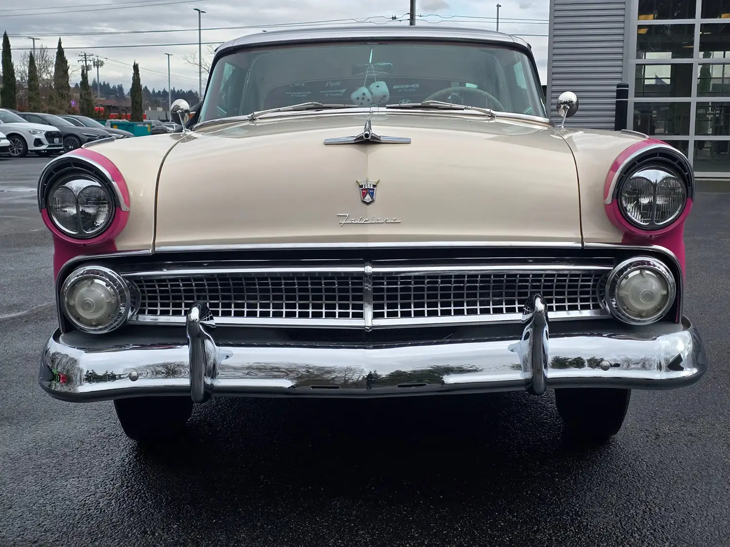 1955 Ford Fairlane Crown Victoria Skyliner
